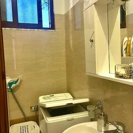 A&m * Gjirokastër